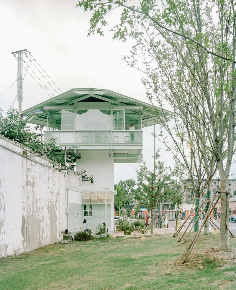 Livraria Minúscula 24 horas / SZ-ARCHITECTS - Fotografia de Exterior