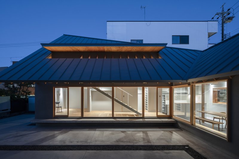 Folded Roof House / ISHIZAKI ARCHITECTS - Exterior Photography, Wood