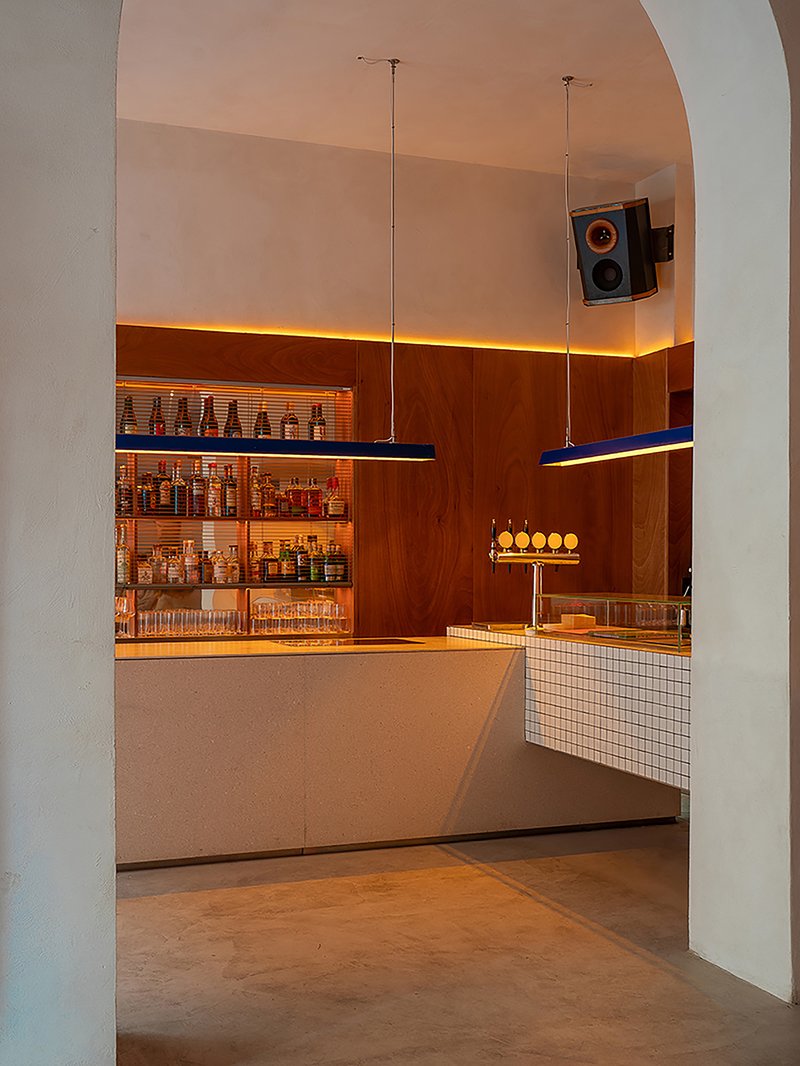 Frissón Cultural Space / On Form Studio - Interior Photography, Kitchen, Lighting