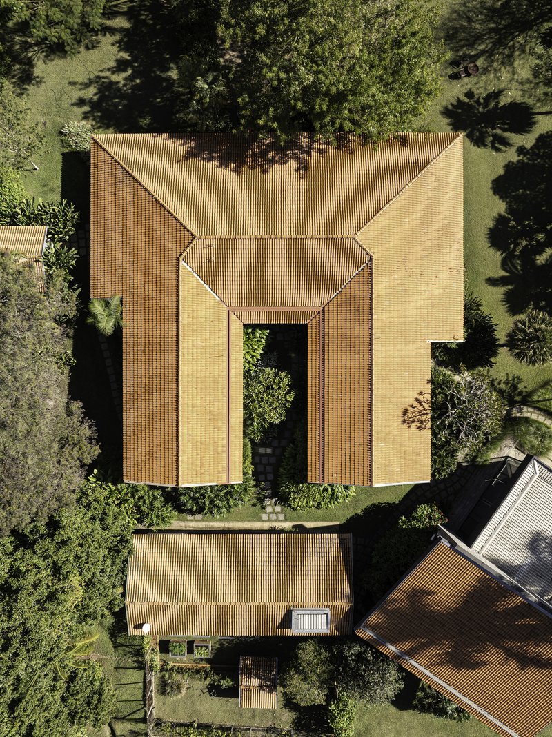 Pinheiro Farm / Equipe Lamas - Exterior Photography, Garden