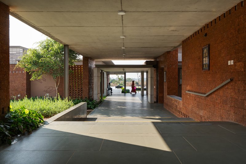 Bagchi Karunashraya Palliative Care Center / Mindspace - Image 10 of 36