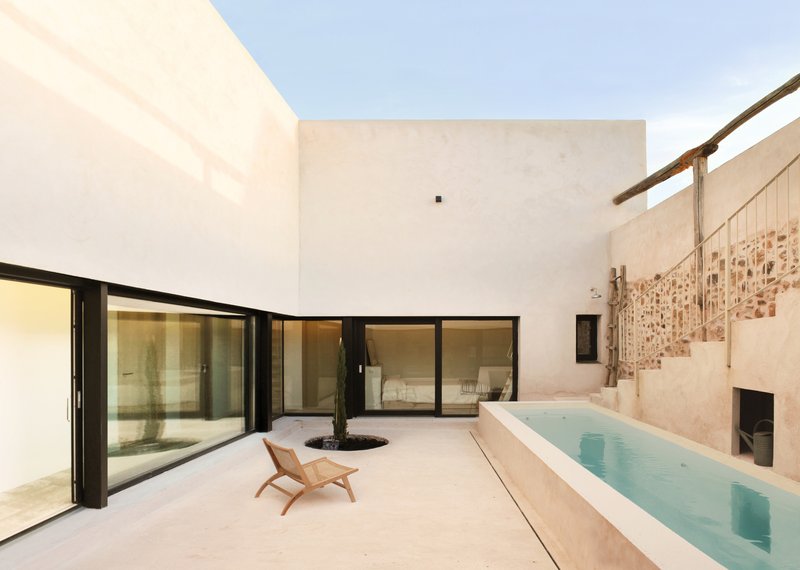 Emptied House – Seasonal Refuge in Soto de Sepúlveda, Segovia / estudio veintidós - Interior Photography, Courtyard