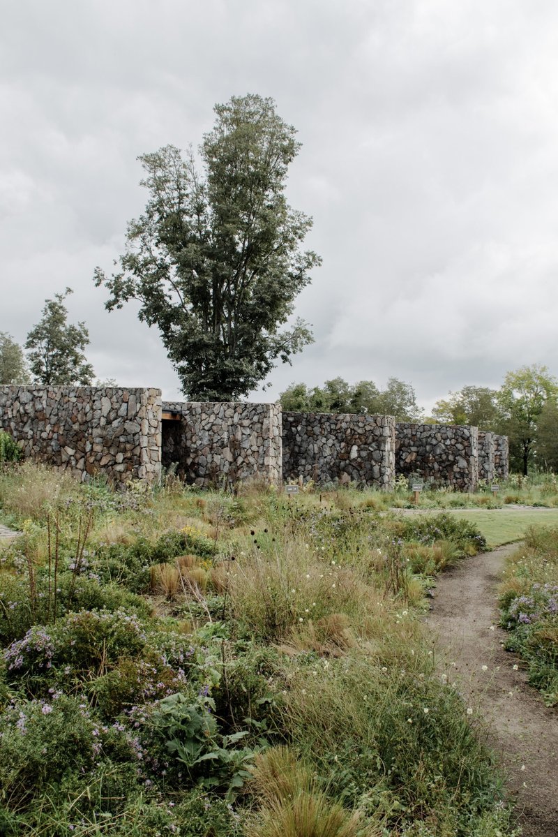 Between Stone Walls Suites